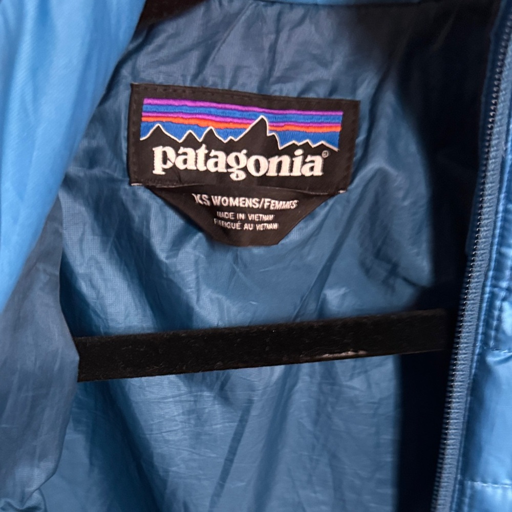Patagonia Vibrant Blue Quilted Jacket - Picture 3 of 4